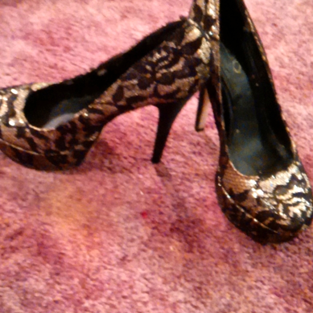 AlDo heels - Picture 2 of 5